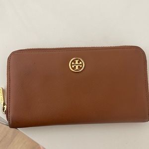 Tory Burch Wallet
